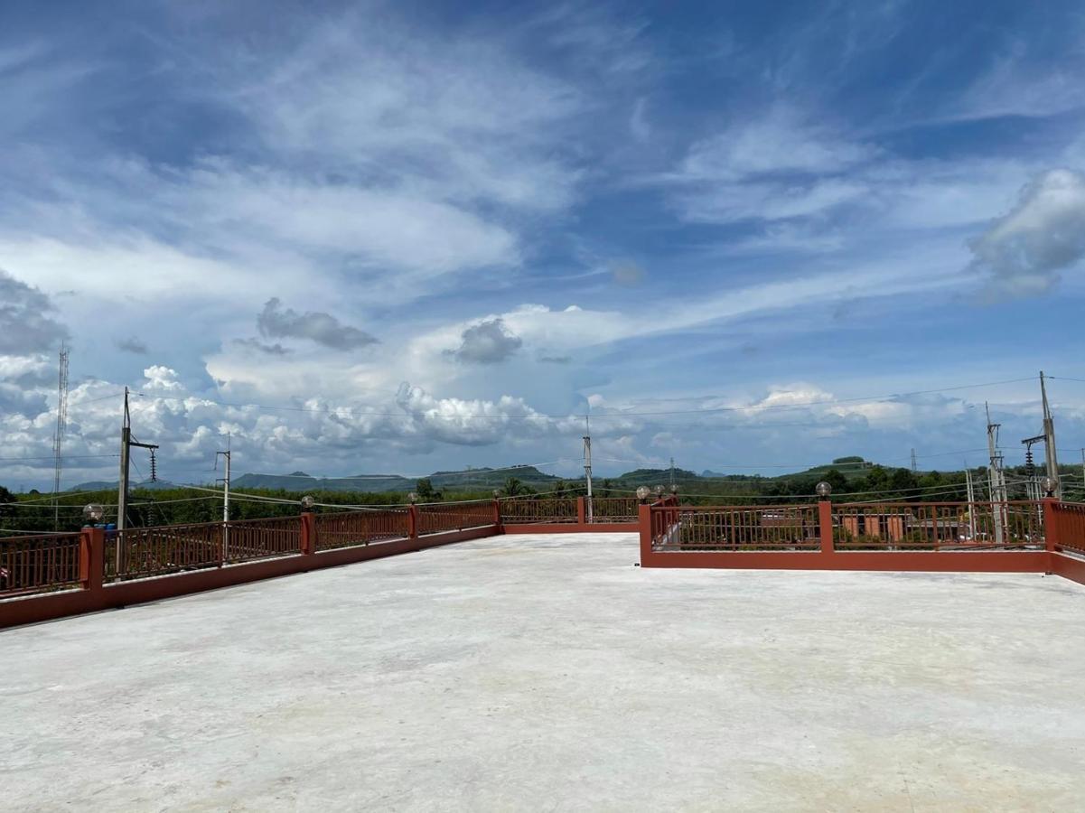 Ban Mai บ้านบัว เมืองใหม่ Baanbua Muangmai מראה חיצוני תמונה