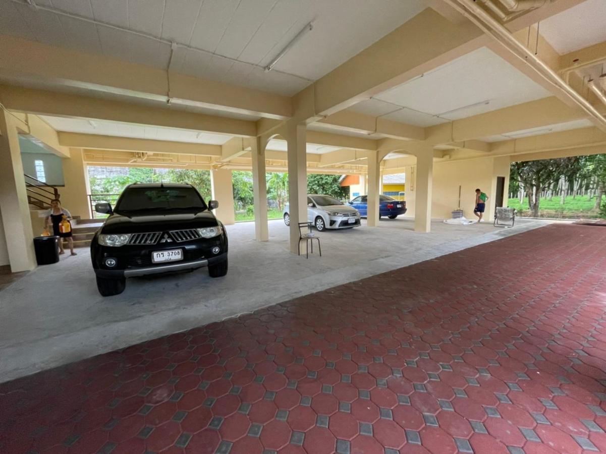 Ban Mai บ้านบัว เมืองใหม่ Baanbua Muangmai מראה חיצוני תמונה